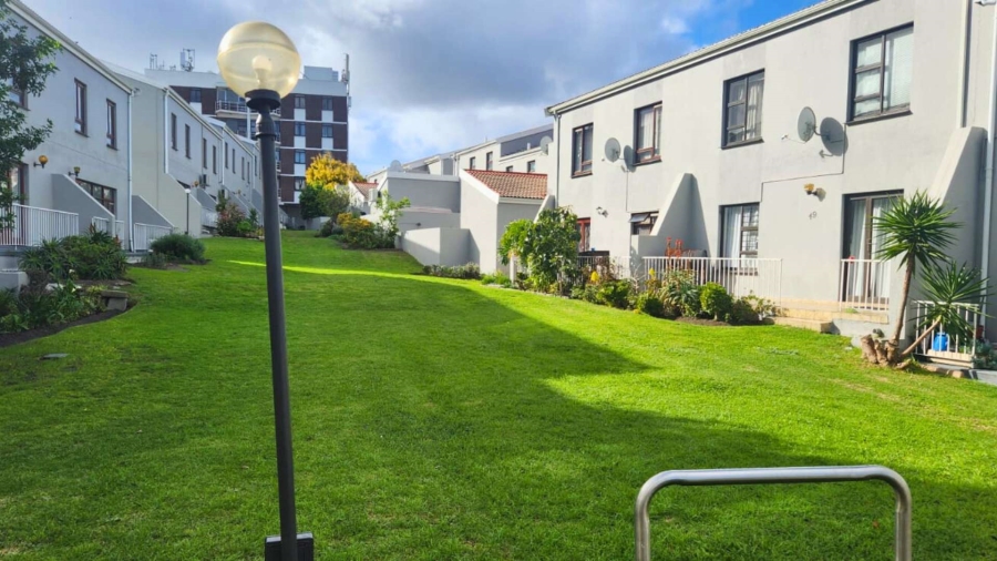 To Let 3 Bedroom Property for Rent in Fairfield Estate Western Cape